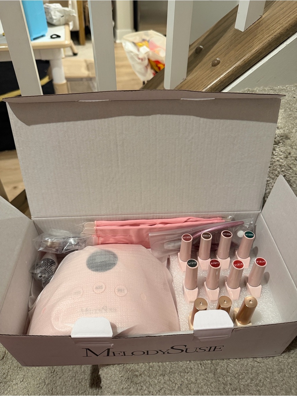 Melody Susie Complete set nail gel polish
